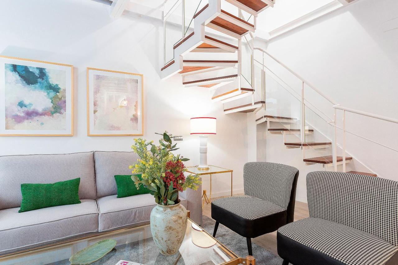 Genteel Home Plaza Nueva セビリア エクステリア 写真