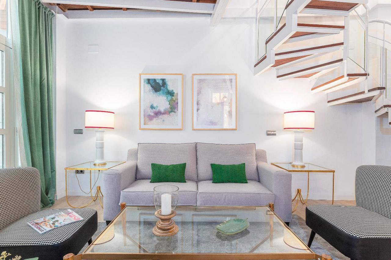 Genteel Home Plaza Nueva セビリア エクステリア 写真