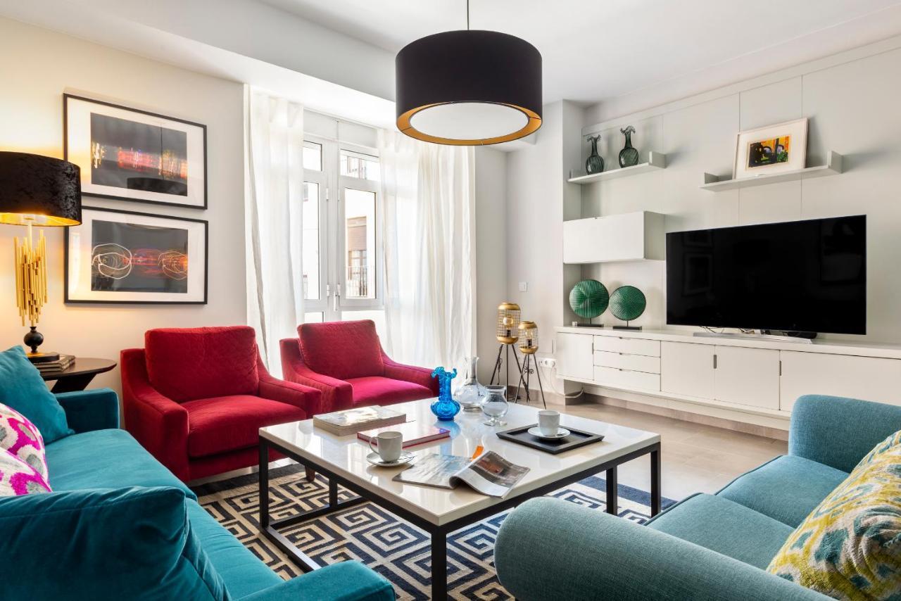 Genteel Home Plaza Nueva セビリア エクステリア 写真